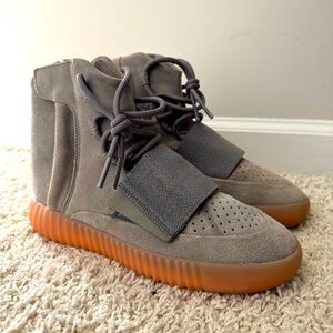 Yeezy Boost 750 700 350 Grey Gum - Glow in the Dark